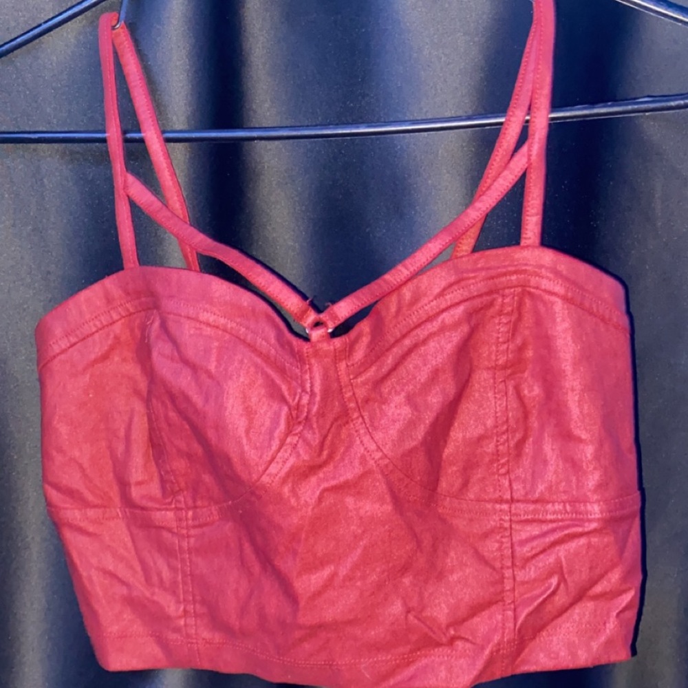 Forever 21 burgundy sparkle crop tank